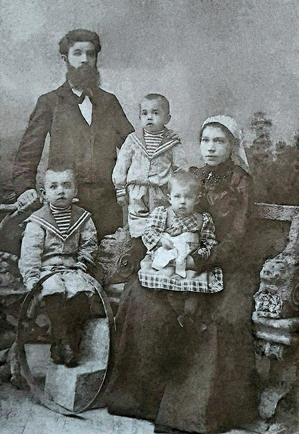 Семья Шевелёвых